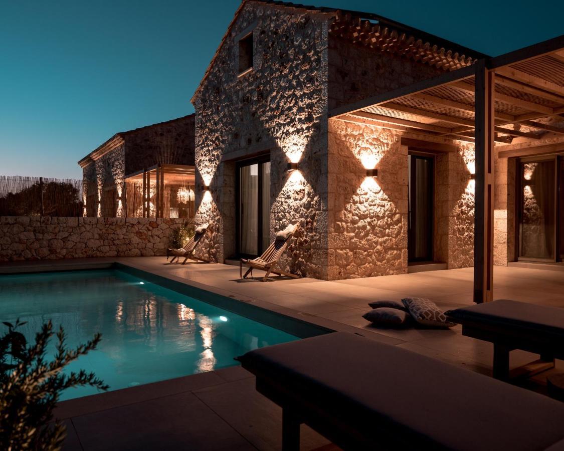 Papadria Villas - Modern Luxury Villas Near Kathisma Beach Tsoukaládhes エクステリア 写真